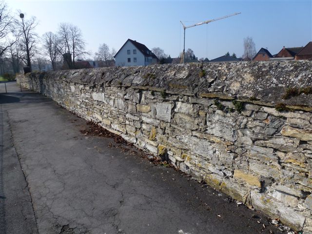 Loepers Mauer am Suedwall 10